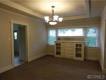 3rd image of 420 N Mentor Ave