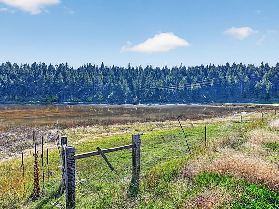 5th image of Nhn Black Lake Rd