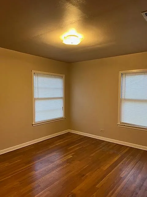 2 bed, 768 sqft, $1,500 — Photo 3
