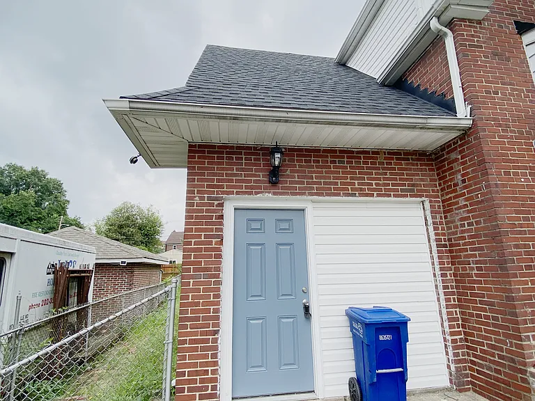 1536 Douglas St NE — Photo 29