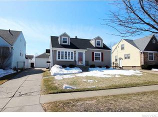 212 Treadwell Rd, Tonawanda, NY 14150