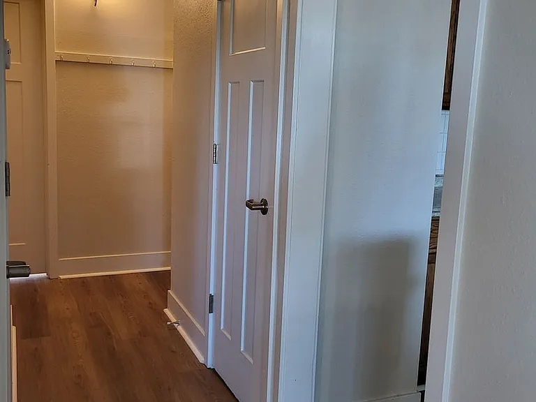 300 Utah St — Photo 26