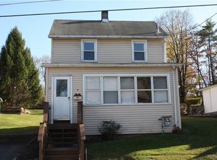 9 Wright St, Pt Jervis, NY 12771