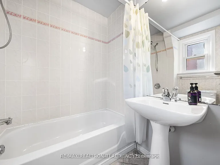 217 Altamira Rd #BASEMENT — Photo 18