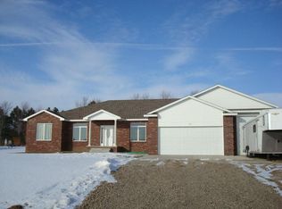 1118 County Rd W, Fremont, NE 68025