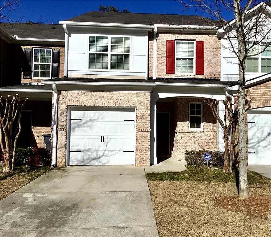 3 bed, 2.5 bath, 1676 sqft, $2,150 — Photo 1