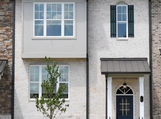 140 Wren Dr, Roswell, GA 30076