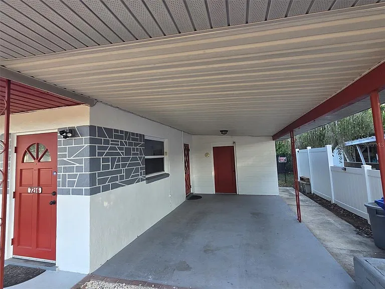 7216 James St — Photo 20