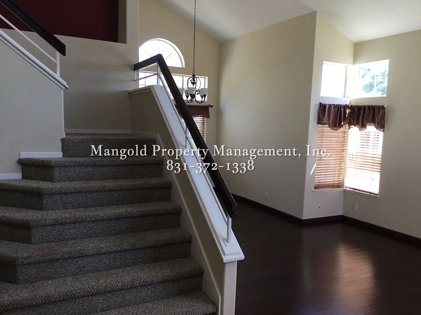 Beautiful Two Story 4 Bed, 3 Bath Home — Photo 4