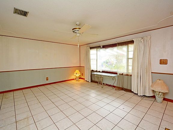 5th image of 195 Mindy Ave