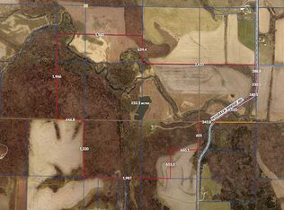 1399 Hogback Bridge Rd, Earlham, IA 50072