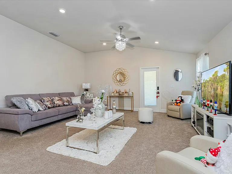 644 Hudson Valley Dr — Photo 21