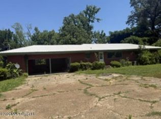 589 S Dunn St, Eupora, MS 39744