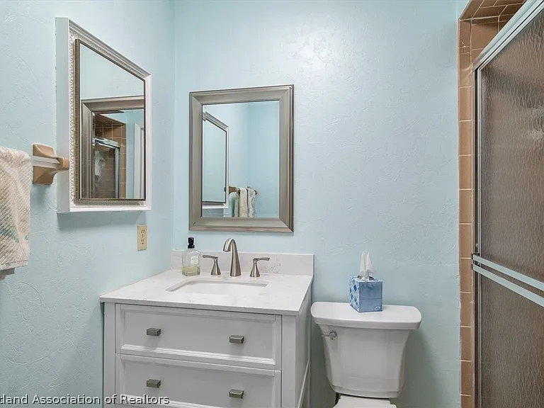 5005 Granada Blvd — Photo 17