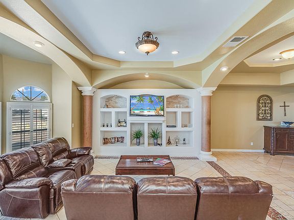 4th image of 7225 Armistad Ave