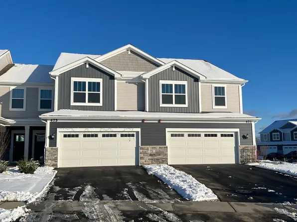 1117 White Oak Cir, Crystal Lake, IL 60012
