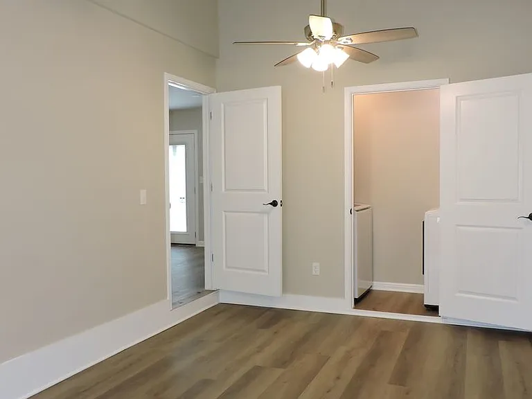 6908 Rufus Dr — Photo 17