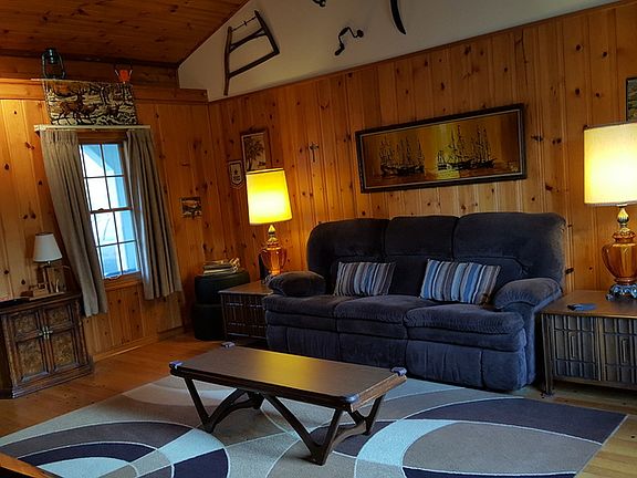 5th image of 13655 Pheasant Cir