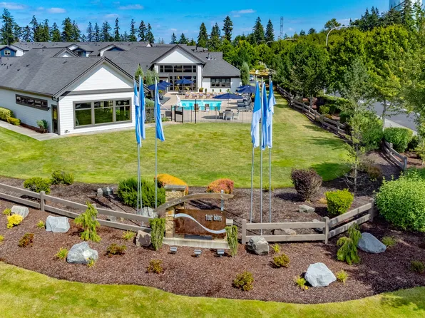 Four Lakes Apartment Homes