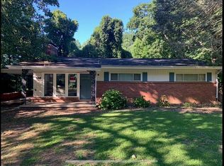9940 Summer Breeze Dr, Ooltewah, TN 37363