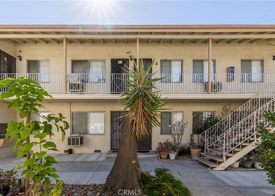 6107 Tujunga Ave, North Hollywood, CA 91606 MLS PV22230104 Zillow