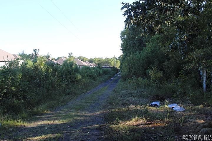 1st image of 1226 Bratton Rd