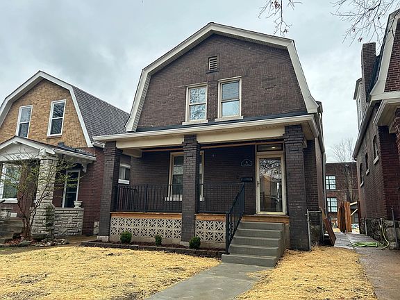 2nd image of 35 Lawn Pl