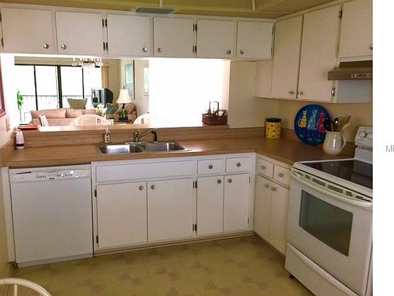 5th image of 1114 Bird Bay Way #176-27