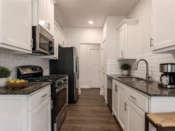 4th image of 1130 Sunshine Ct
