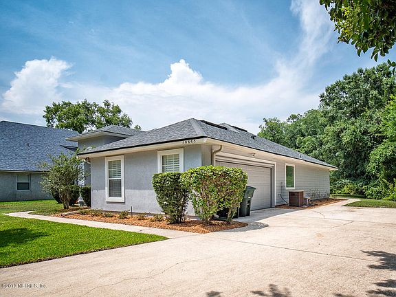 4th image of 10665 Crooked Tree Ct