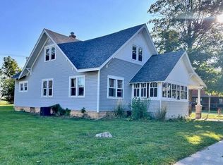 517 W Main St, Brook, IN 47922