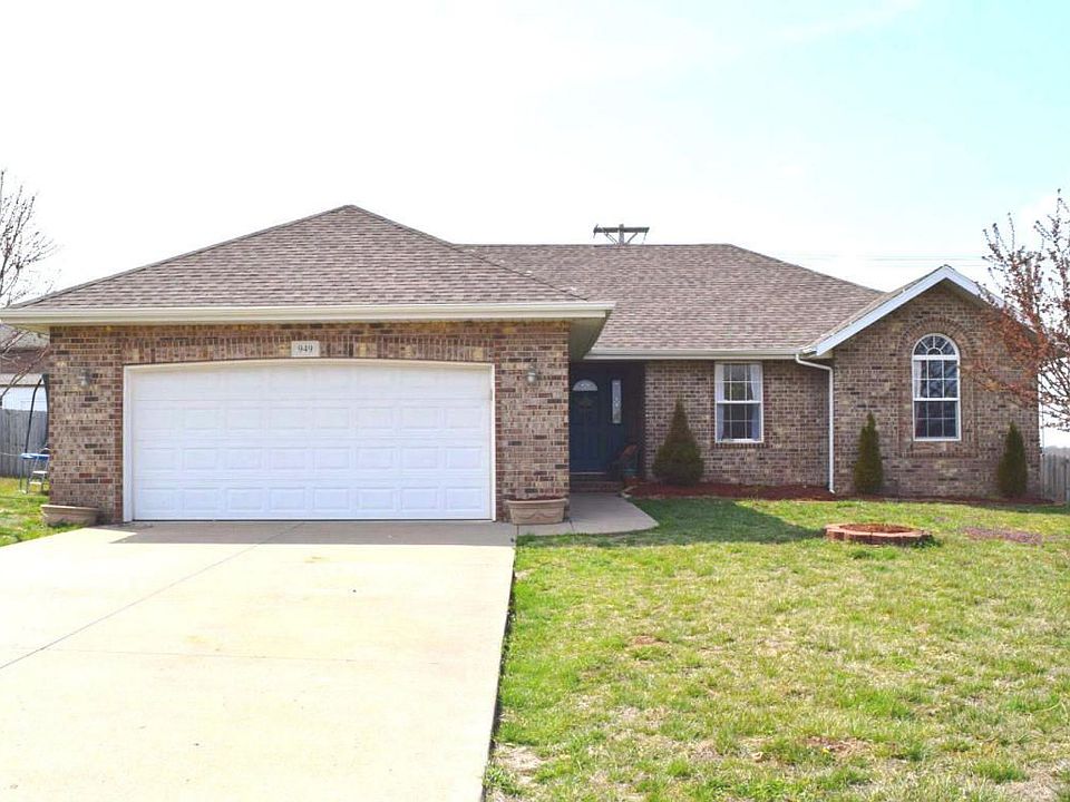 1st image of 949 Megan Ln