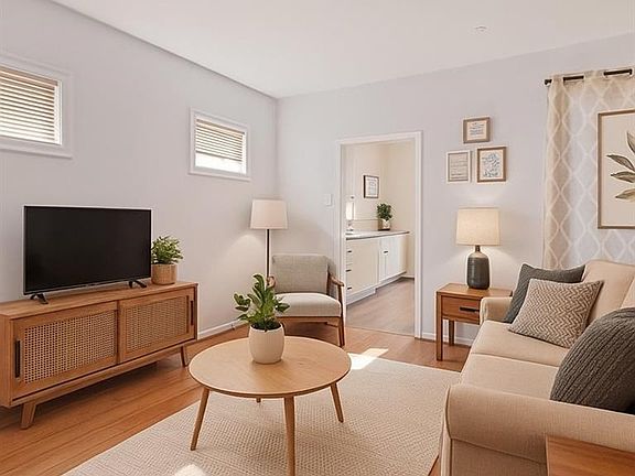 2nd image of 1033 Howard Ave #1029