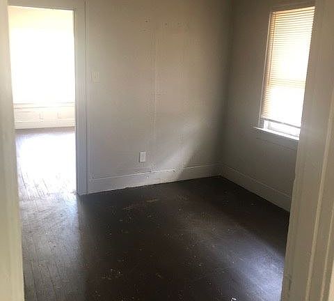 2nd image of 245 Herndon St APT D