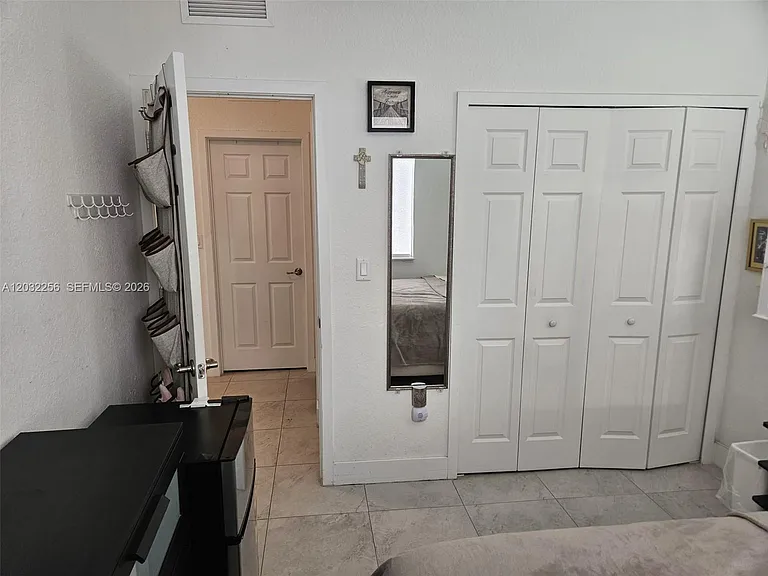 701 NW 127th Pl — Photo 7