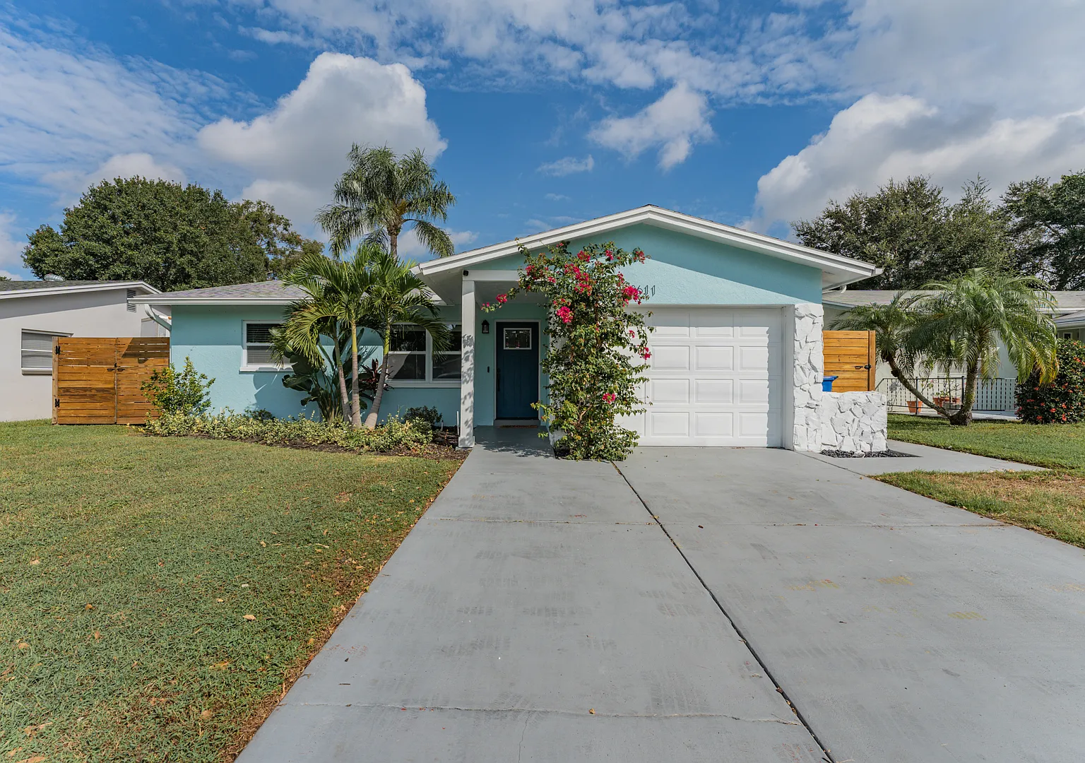 2 bed, 1237 sqft, $3,300 — Photo 1