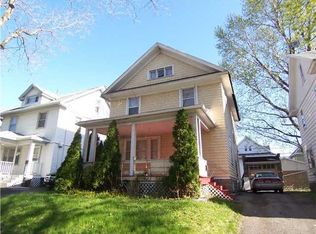 32 Northview Ter, Rochester, NY