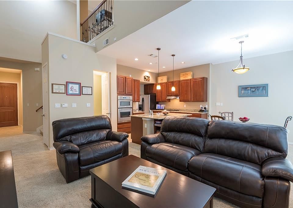 1st image of 1202 Emerald Glen Trl