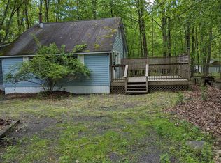 106 Tupelo Ln, East Stroudsburg, PA 18302
