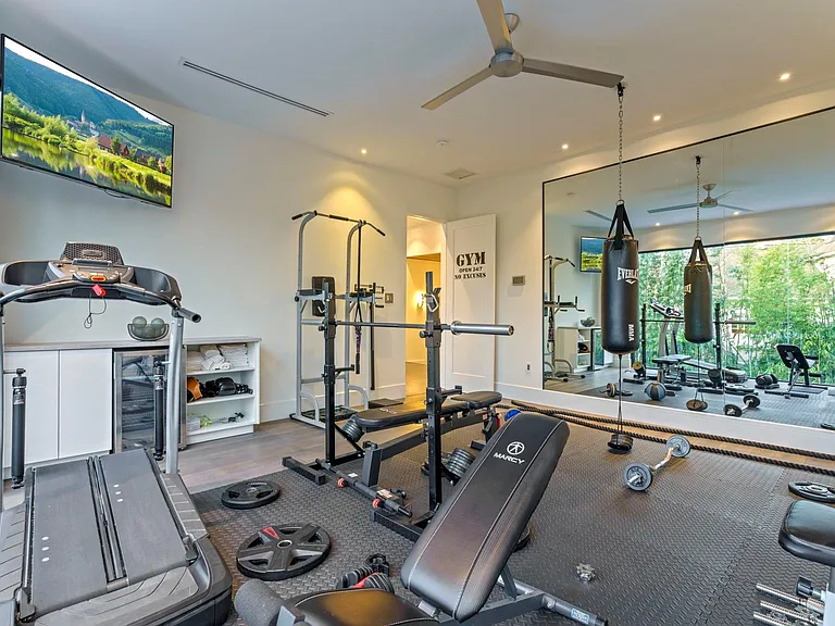 5419 John Dreaper Dr — Photo 36