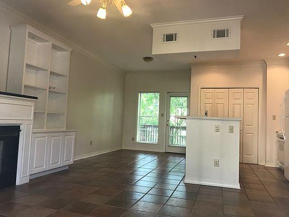 2nd image of 1756 Jefferson Ave #110