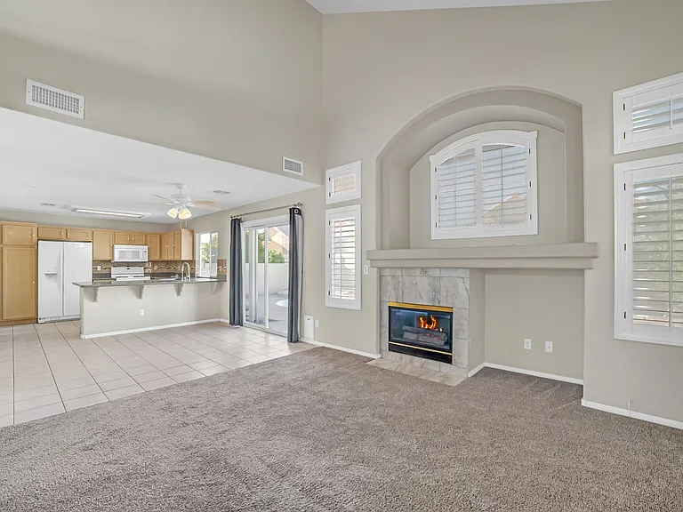 8133 Kentshire Dr — Photo 5