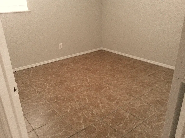 101 Woods Ave — Photo 8