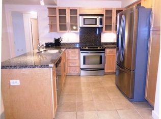 600 Queen St APT 1508, Honolulu, HI 96813