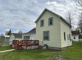 200 Lee Ave, Roscoe, MN 56371