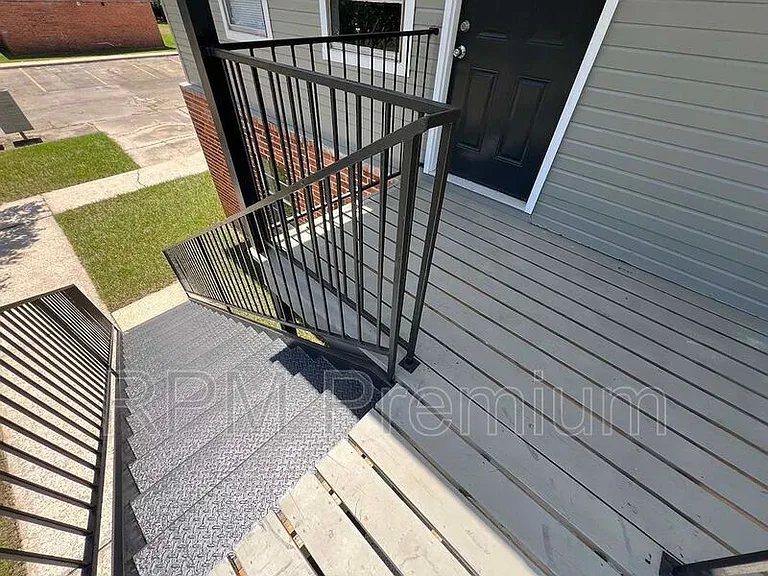 5057 Baker Blvd #C — Photo 3
