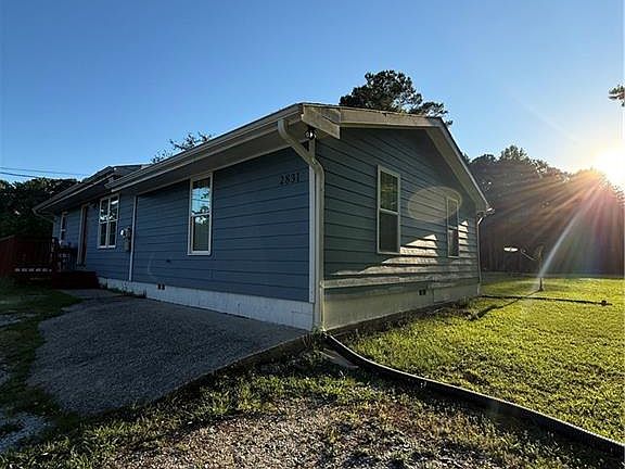 2nd image of 2831 Bomar Rd