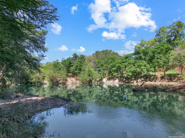 52329 INTERSTATE 10, Comfort, TX 78013