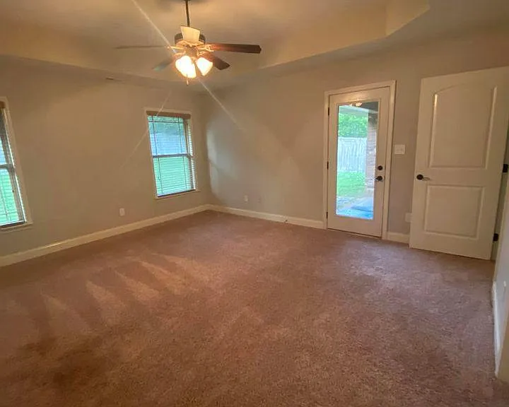 4607 Carrington Blvd SE — Photo 7