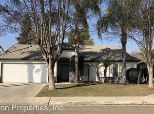 2440 W Cheryll Ave, Porterville, CA 93257